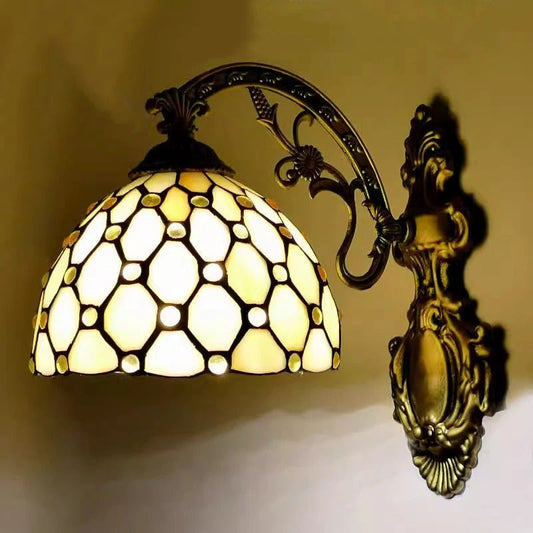 Applique Murale Tiffany Nacre et Or – Lumière Artisanale