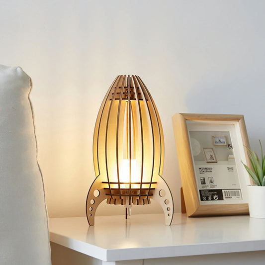 Lampe de Chevet Fusée en Bois pour Enfant