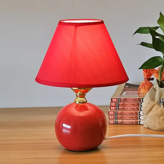 Lampe de chevet en céramique rouge et abat-jour tissu