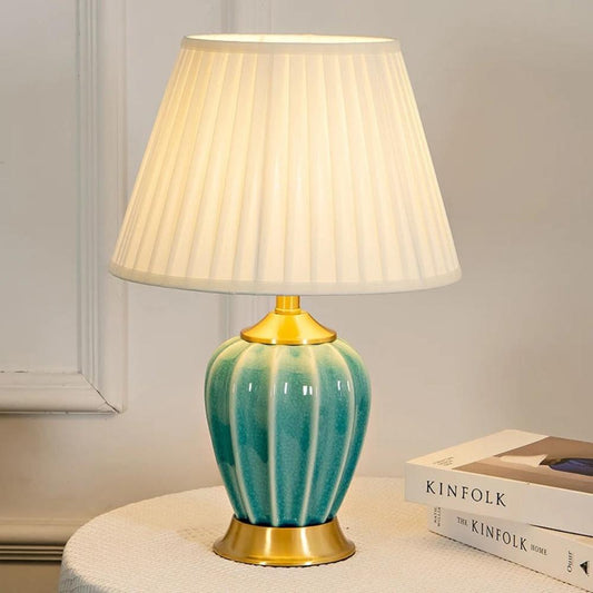Lampe de Chevet Céramique Bleue et Dorée avec Abat-Jour