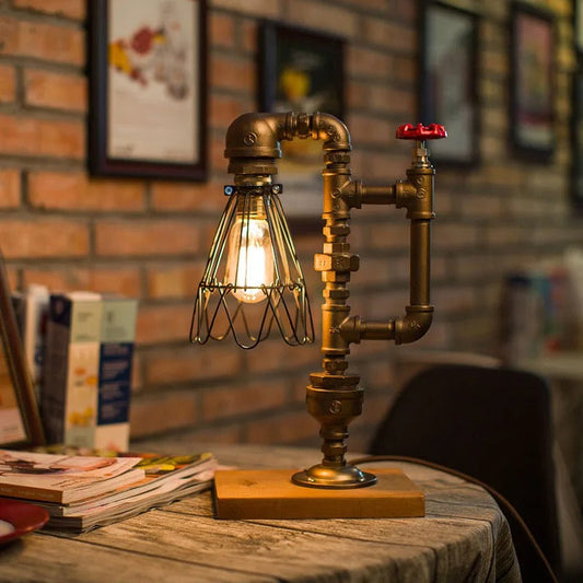 Lampe de Chevet Industrielle en Fer Forgé et Bois