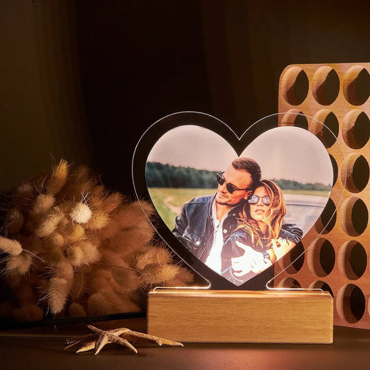 Lampe Personnalisable en Forme de Cœur – Bois et Acrylique