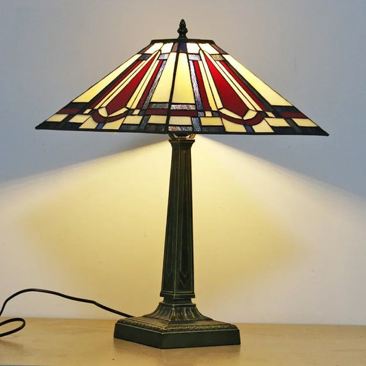 Lampe Tiffany Rubis Royal – Art du Vitrail et Élégance
