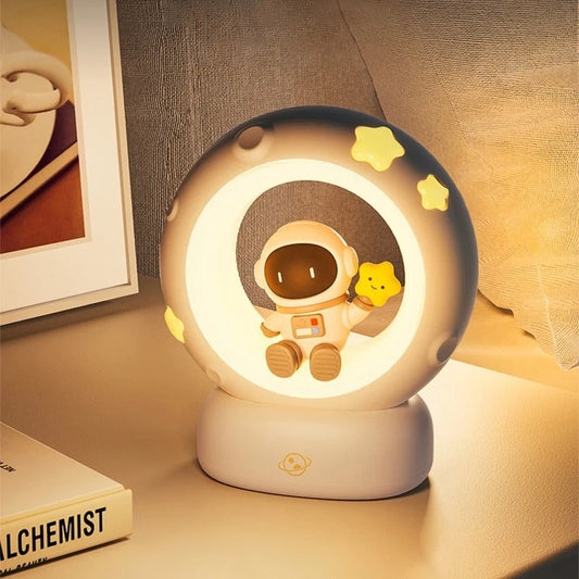 Veilleuse Astronaute en Silicone pour Chambre Enfant