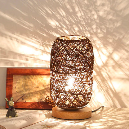 Lampe de Chevet en Osier Tressée à la Main