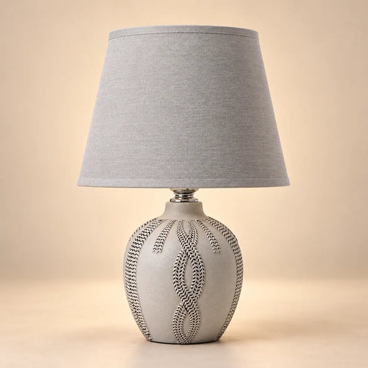 Petite Lampe de Chevet en Céramique Texturée et Abat-jour en Tissu