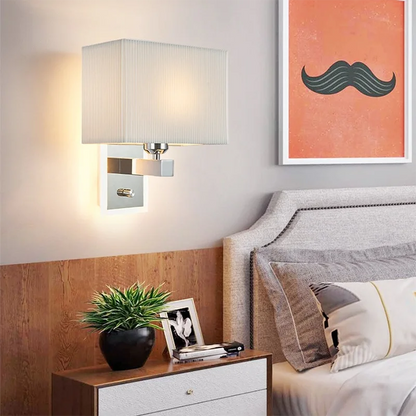 Applique Murale Abat-jour Carré en Tissu – Style Classique, Douille E27