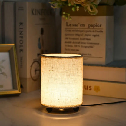 Mini Veilleuse USB Lumière Chaude – Petite Lampe Déco à Bouton