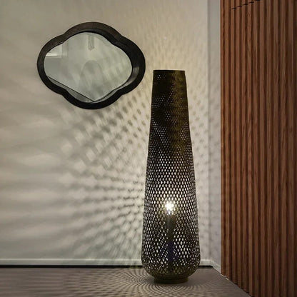 Lampadaire en Bambou – Lumière Naturelle et Ambiance Zen