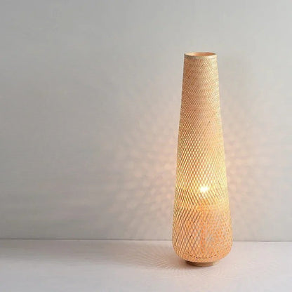 Lampadaire en Bambou – Lumière Naturelle et Ambiance Zen