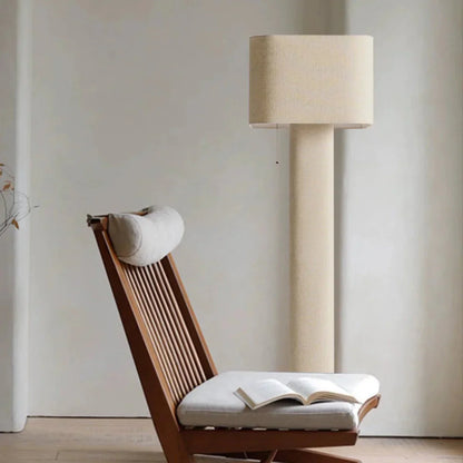 Lampadaire en tissu – Design contemporain et lumière douce