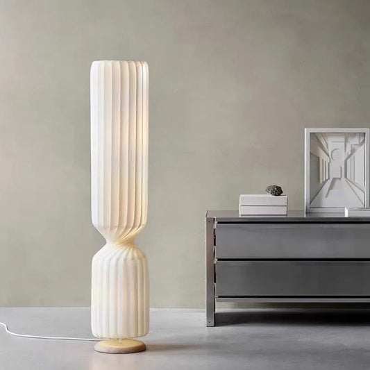 Lampadaire Design Tissu Plissé – Éclairage Sculptural