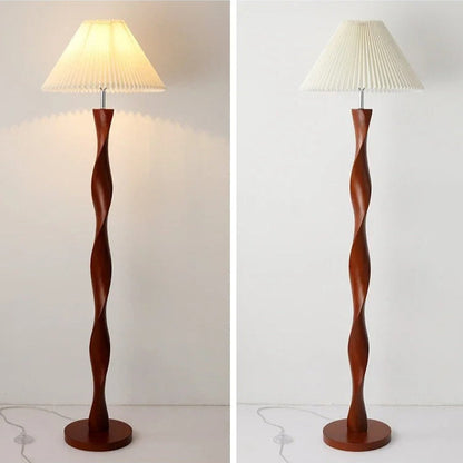 Lampadaire Vintage en Bois Massif – Style Années 70