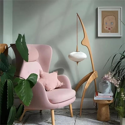 Lampadaire en Bois Massif au Design Sculptural