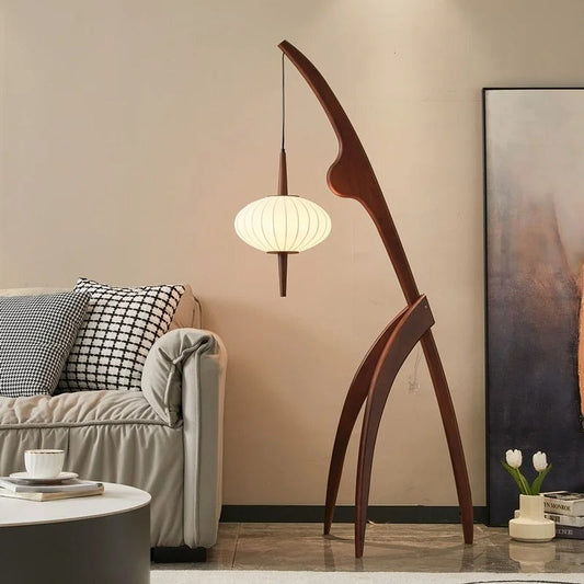 Lampadaire en Bois Massif au Design Sculptural