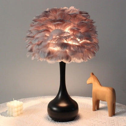 Lampe à Plume – Luminaire Décoratif Élégant
