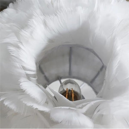 Lampe à Plume – Luminaire Décoratif Élégant