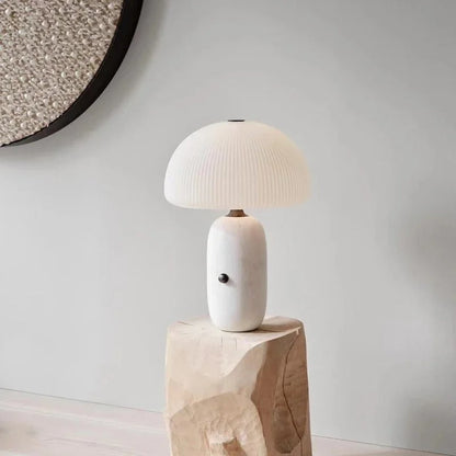 Lampe à Poser en Marbre – Design Naturel et Lumière Douce