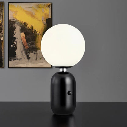 Lampe de Chevet Boule Style Nordique – Métal et Verre