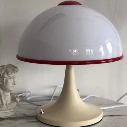 Lampe Champignon Vintage – Design Rétro et Coloré