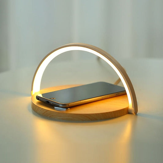 Lampe de chevet avec chargeur à induction intégré