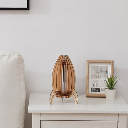 Lampe de Chevet Fusée en Bois pour Enfant