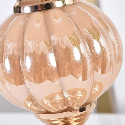 Lampe de Chevet Vintage en Métal et Tissu – Style Ancien