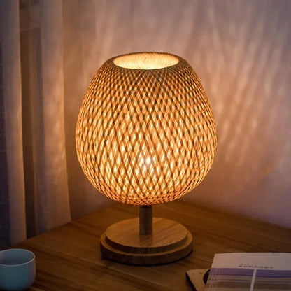 Lampe de Chevet Bohème en Rotin et Bois de Bambou