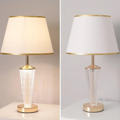 Lampe de Chevet en Verre et Tissu – Finitions Dorées