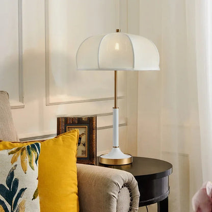 Lampe de Chevet Design Scandinave en Métal