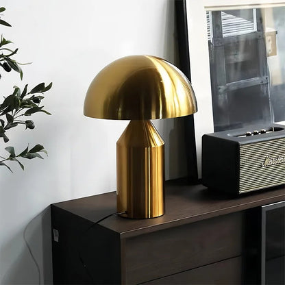Lampe de Chevet Dorée Design – Élégance Moderne