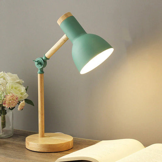 Lampe de chevet en bois et aluminium – Style nordique
