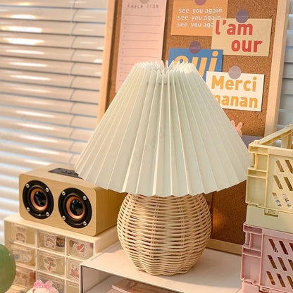 Lampe de Chevet en Osier et Rotin avec Abat-jour Tissu
