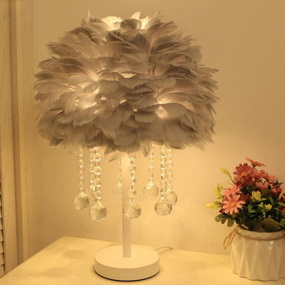 Lampe de Chevet à Plumes – Ambiance Douce et Élégante