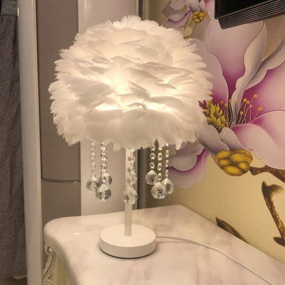 Lampe de Chevet à Plumes – Ambiance Douce et Élégante