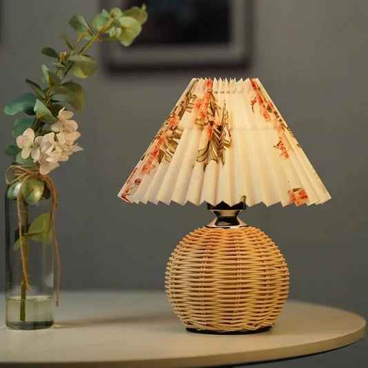 Lampe de Chevet en Rotin Tressé avec Abat-jour Tissu