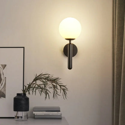 Lampe de Chevet Murale Dorée – Design Élégant