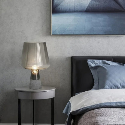 Lampe de Chevet en Ciment et Verre – Style Contemporain