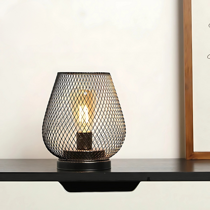 Lampe de Chevet sur Piles en Métal Ajouré