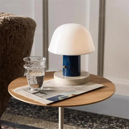 Lampe de Chevet Champignon sur Piles avec Variateur
