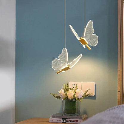 Lampe Suspension Papillon – Luminaire Décoratif Poétique
