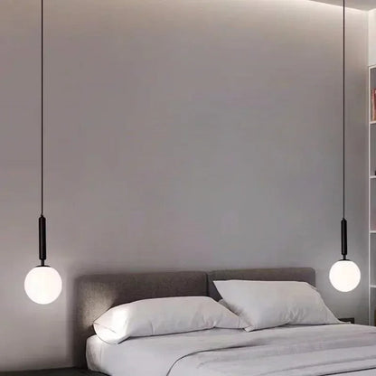 Lampe de Chevet Suspendue au Plafond – Dorée ou Noire