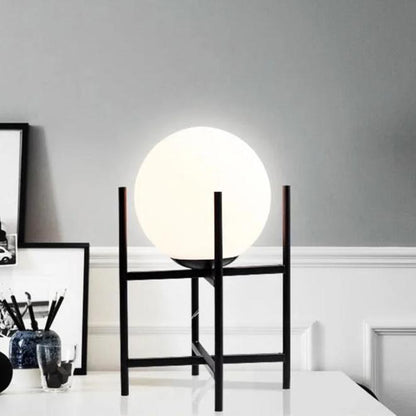 Lampe de Table Boule en Métal et Verre Opalin
