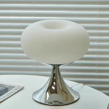 Lampe de chevet design en métal et verre