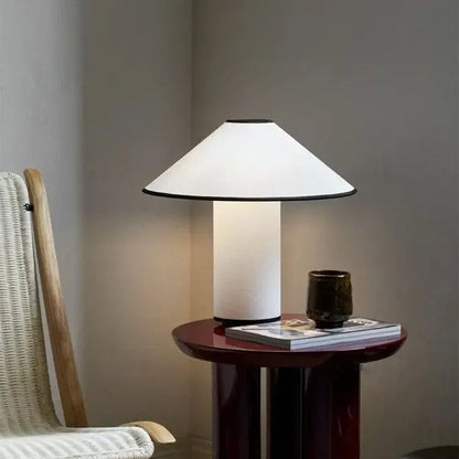 Lampe de table japonaise vintage en métal et tissu