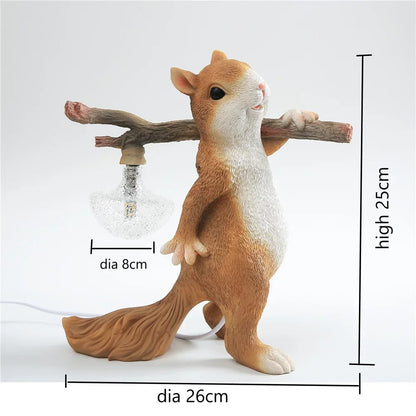 Lampe Écureuil en Résine – Déco Nature Originale
