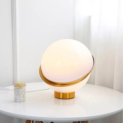 Lampe Boule à Poser – Design Sphérique et Anneau Doré
