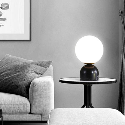 Lampe de chevet en marbre naturel et globe en verre