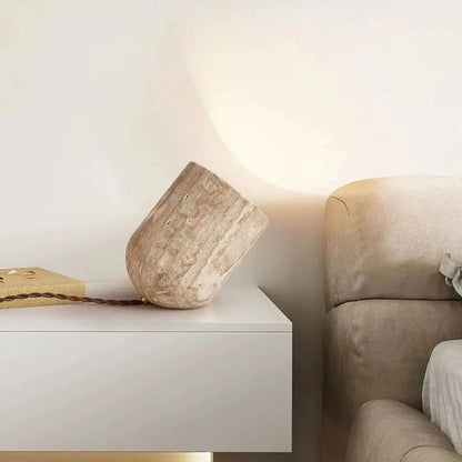 Lampe de chevet en travertin naturel et verre