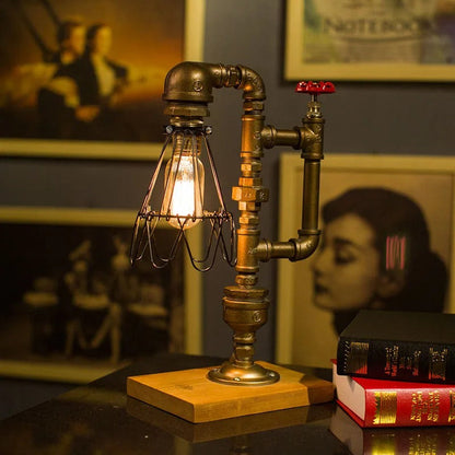 Lampe de Chevet Industrielle en Fer Forgé et Bois